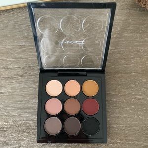 MAC - EYE SHADOW X 9: SEMI-SWEET TIMES NINE